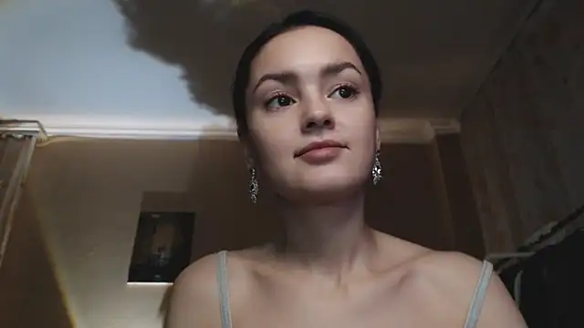 cuteruby99 - CuteRuby99's free webcam - UK Sex Cams