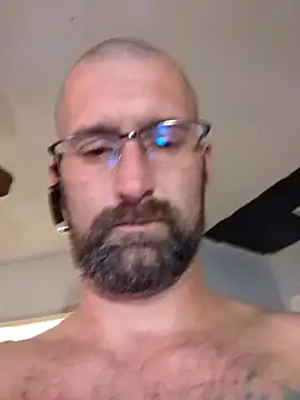 ladi3sfirst (Ask my age) - lower private show price to the minimum