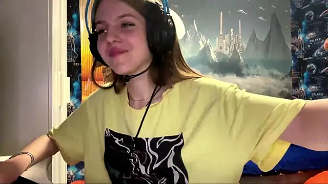 Live sex cam of Elira_Breeze