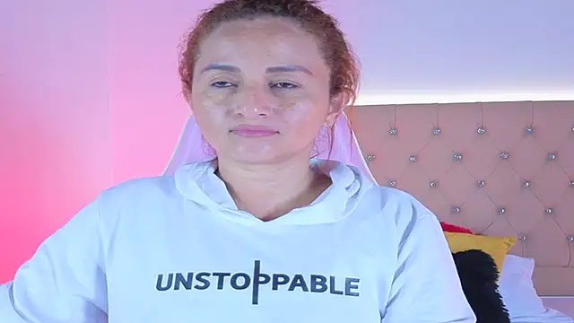 zafiro__brown - Zafiro__Brown's free webcam - UK Sex Cams