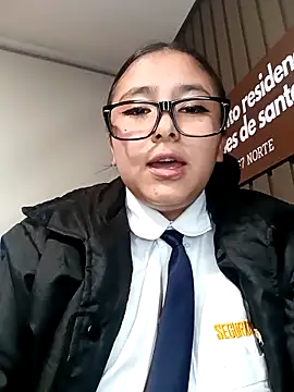 cute_penelope (F young) - Squirt at the office now 🤫SHH