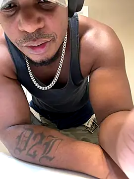 keybump323 (Ask my age) - 1st cum show🤩🤩🤩🤩