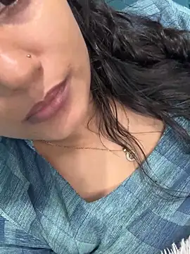 heenashai live cam screenshot female on TokenKeno — Tip, Play & Watch Live Cams