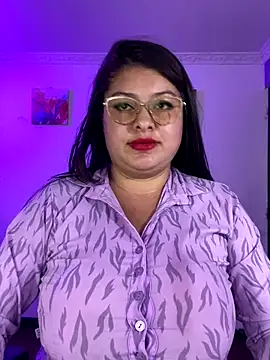  MiiaaJoness chat room