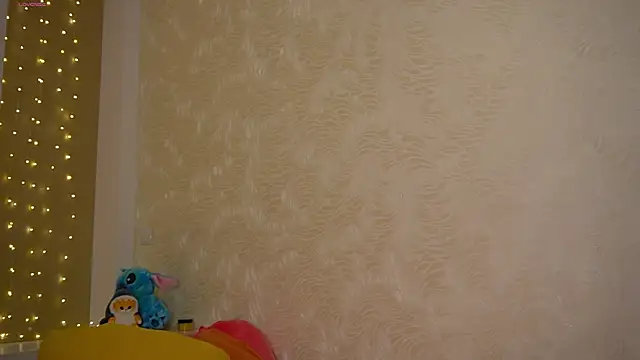 tastypoint (F young) - Suck finer close to cam with sexy moans