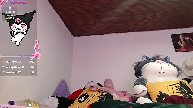 minene_mikami's Stripchat show and profile