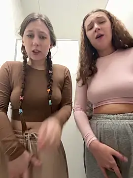 katexxxx's Stripchat show and profile