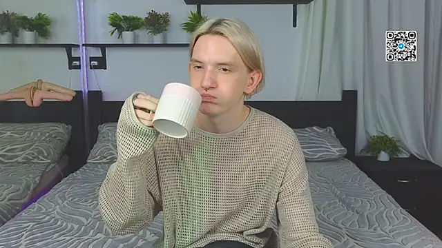 ron_vils (M twink) - good day🎀