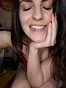  BelleFelicitas chat room