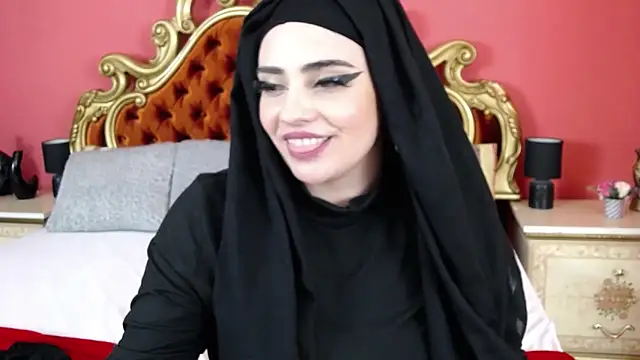 Live sex cam of ReynaMuslim