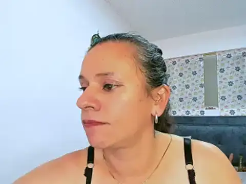 sofi_saliva2511
