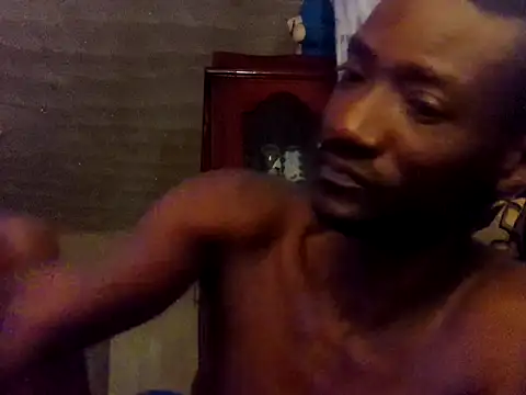 lookinglover34 (Ask my age) - Chill and take orders of love have fun!