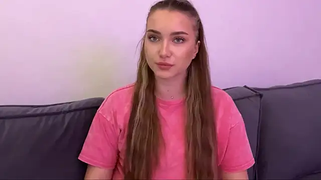  LouraStalter chat room