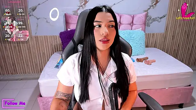 nicolee19 - Nicolee19's free webcam - UK Sex Cams