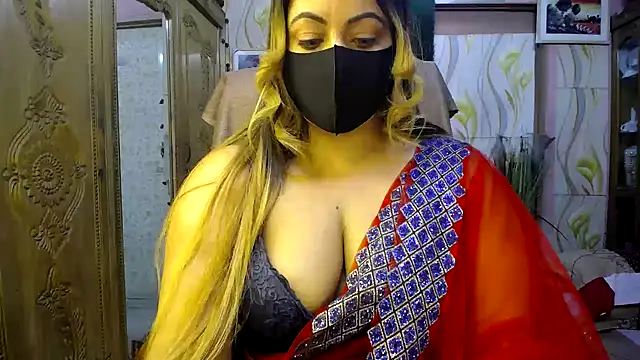 seductivemahira (F young) - Boobs oil massage 😈😈