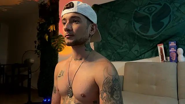 neythancooper - Neythancooper's free webcam - UK Sex Cams