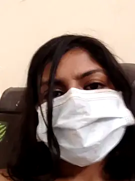 sassyy_poonam (F young) - Face in nude dance