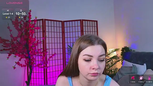 amylune (F young) - suck your finger