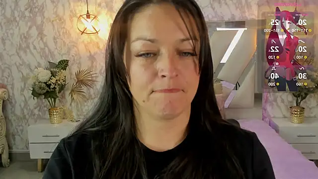 4NGEL_GREEYY live cam screenshot female from Colombia on TokenKeno — Tip, Play & Watch Live Cams