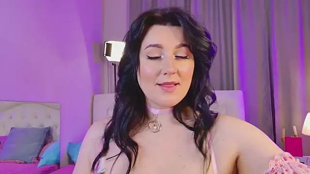 love_me__tonight_'s Stripchat show and profile