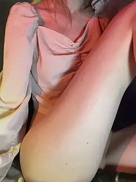 alena_art_me - Alena_art_me's free webcam - UK Sex Cams