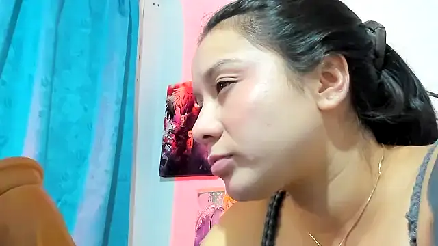 Live sex cam of teffy_lee