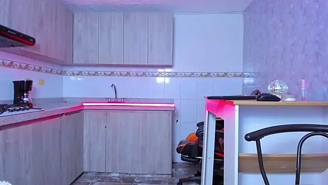 zaimoon_ - ZaiMoon_'s free webcam - UK Sex Cams