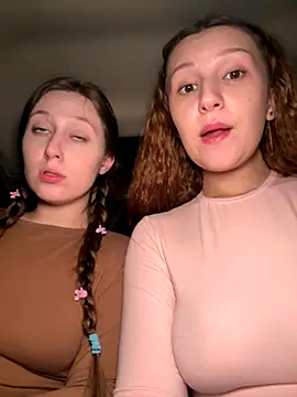 katexxxx's Stripchat show and profile