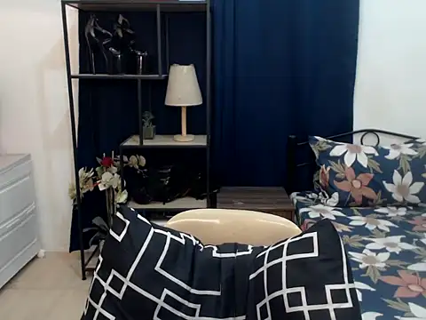 rositaushvada (T young) - CUMM FOR YOUUU