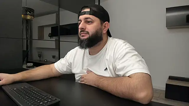 dravenpeak (Ask my age) - 👑