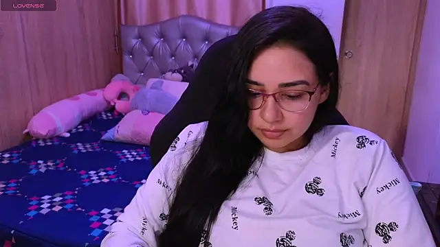 _anastasia (F young) - suck finger and show boobs