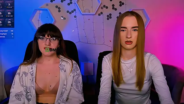 doll_vey - Doll_vey's free webcam - UK Sex Cams