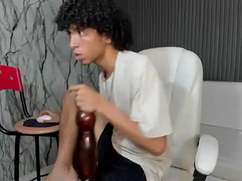 xion_ez - Xion_ez's free webcam - UK Sex Cams