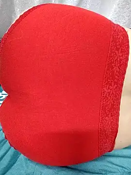 Live sex cam di Haralushiaaa