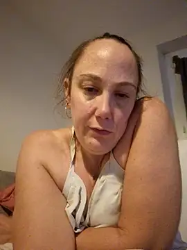 wisie_cutie - Wisie_Cutie's free webcam - UK Sex Cams