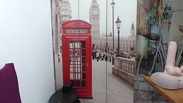 curly_greeneyed - Curly_greeneyed's free webcam - UK Sex Cams