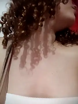 sirenrouge_69 - SirenRouge_69's free webcam - UK Sex Cams