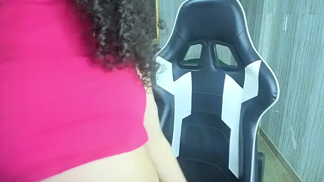 danatella_a - Danatella_a's free webcam - UK Sex Cams