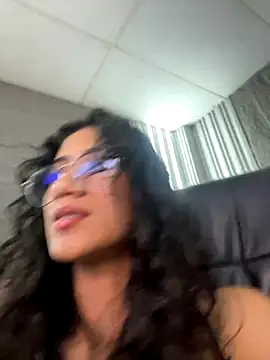 kaitlynlovecam (F young) - plug