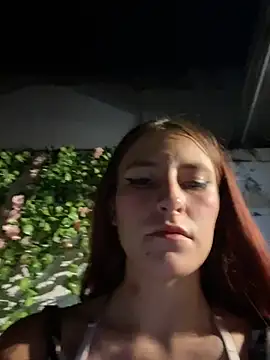 im_scarlett18 - Im_scarlett18's free webcam - UK Sex Cams