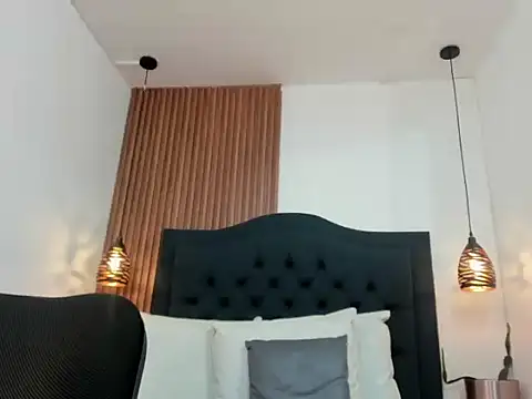 hamilton_0 - Hamilton_0's free webcam - UK Sex Cams