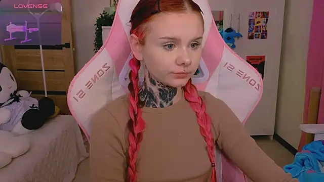  Britney_Lynch chat room