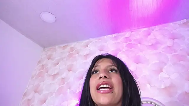  Madhison_5 chat room