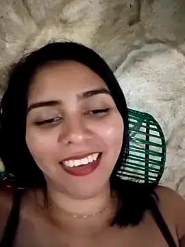 yesi-nursehot - Yesi-nursehot's free webcam - UK Sex Cams