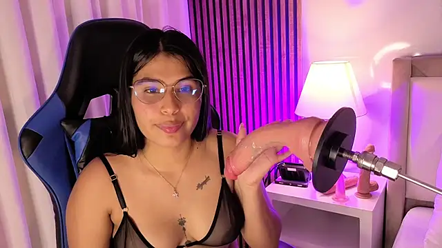 Mara Scott (Mara_Scott)