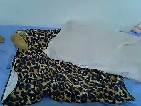 drowllie - Drowllie's free webcam - UK Sex Cams