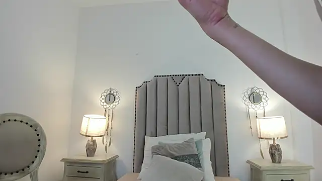 lanaferrer - LanaFerrer's free webcam - UK Sex Cams