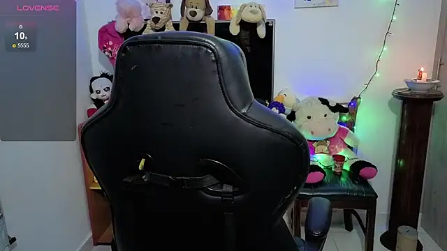 princezzlove3 - Princezzlove3's free webcam - UK Sex Cams