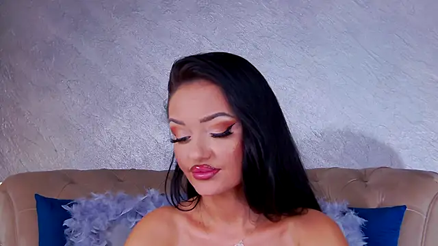 alessiaexquisit - AlessiaExquisit's free webcam - UK Sex Cams