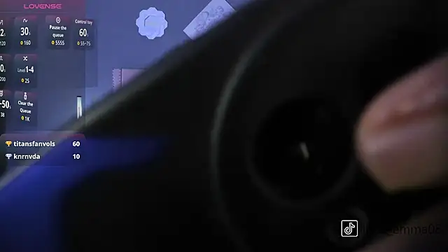 joe_and_emma (Ask my age) - Oil boobs